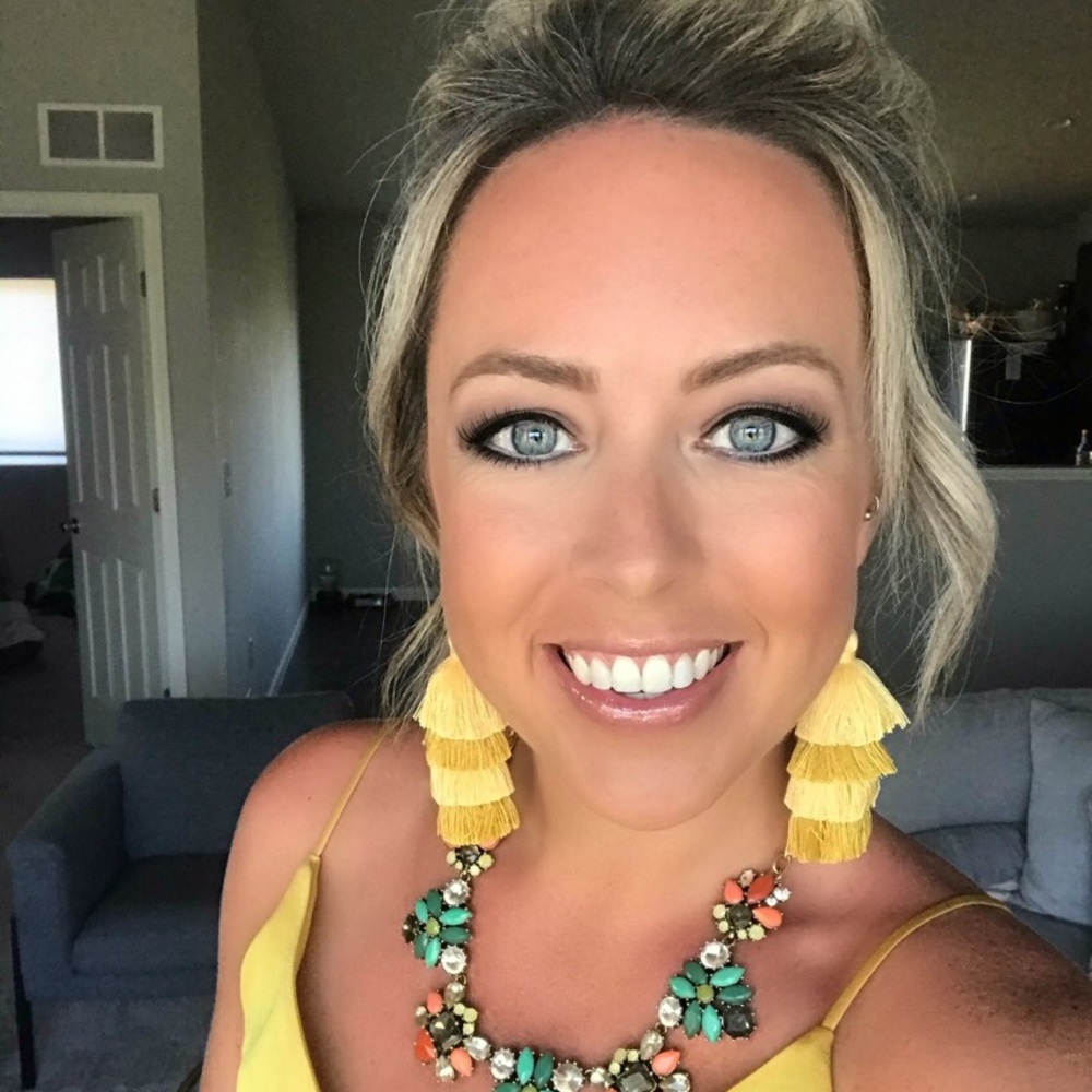 Meet your Posher, Lexi